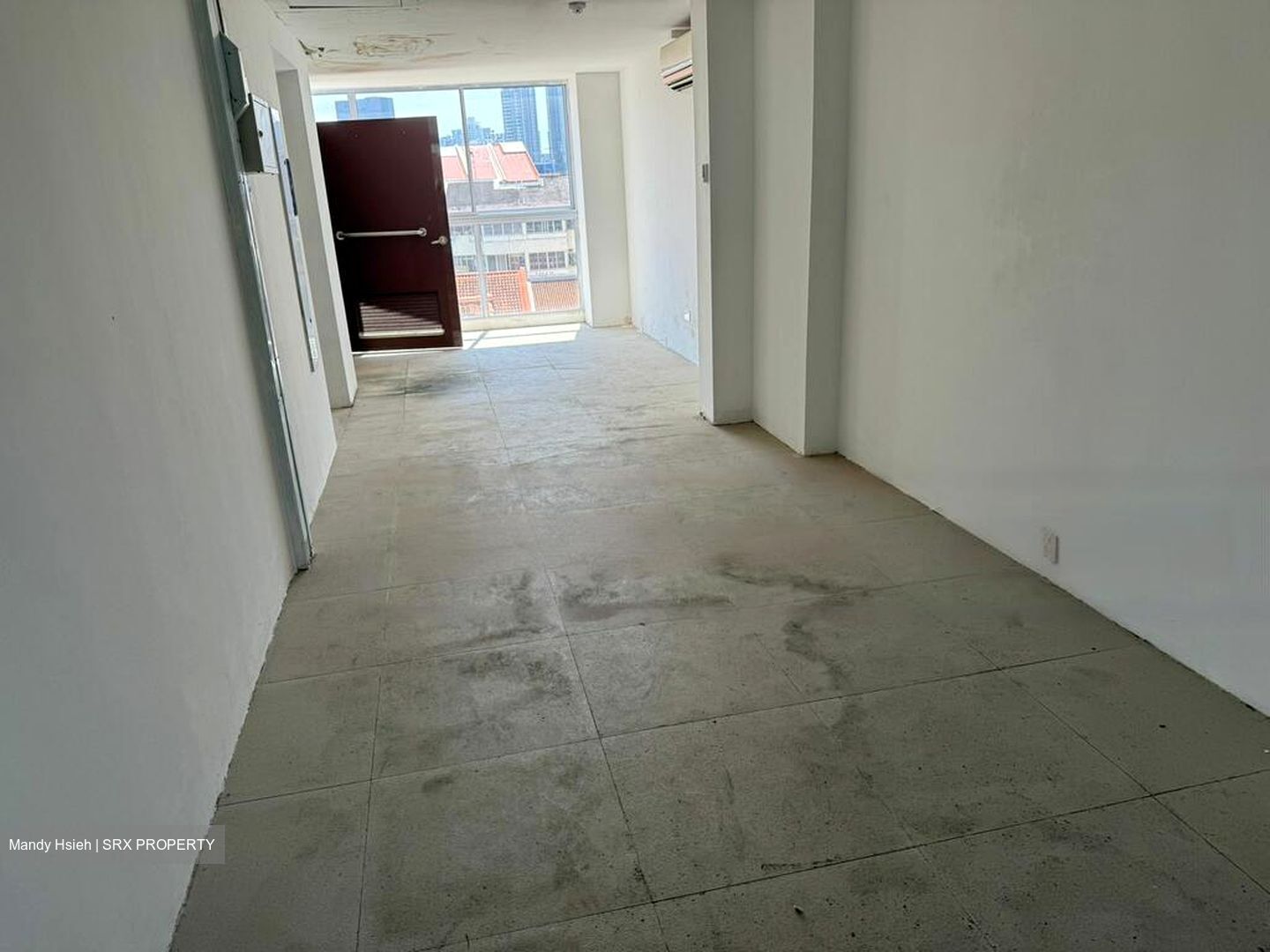 Serangoon Road (D8), Retail #453363241